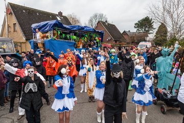 Bild 233 - Latuff 2016 Umzug